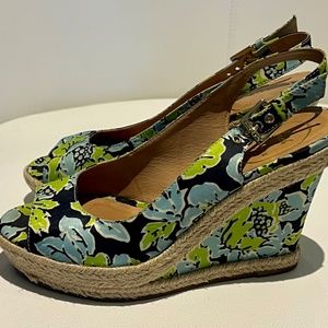 Jack Rogers Vintage and Unique Wedge Open Peep Toe, Adjustable Strap
